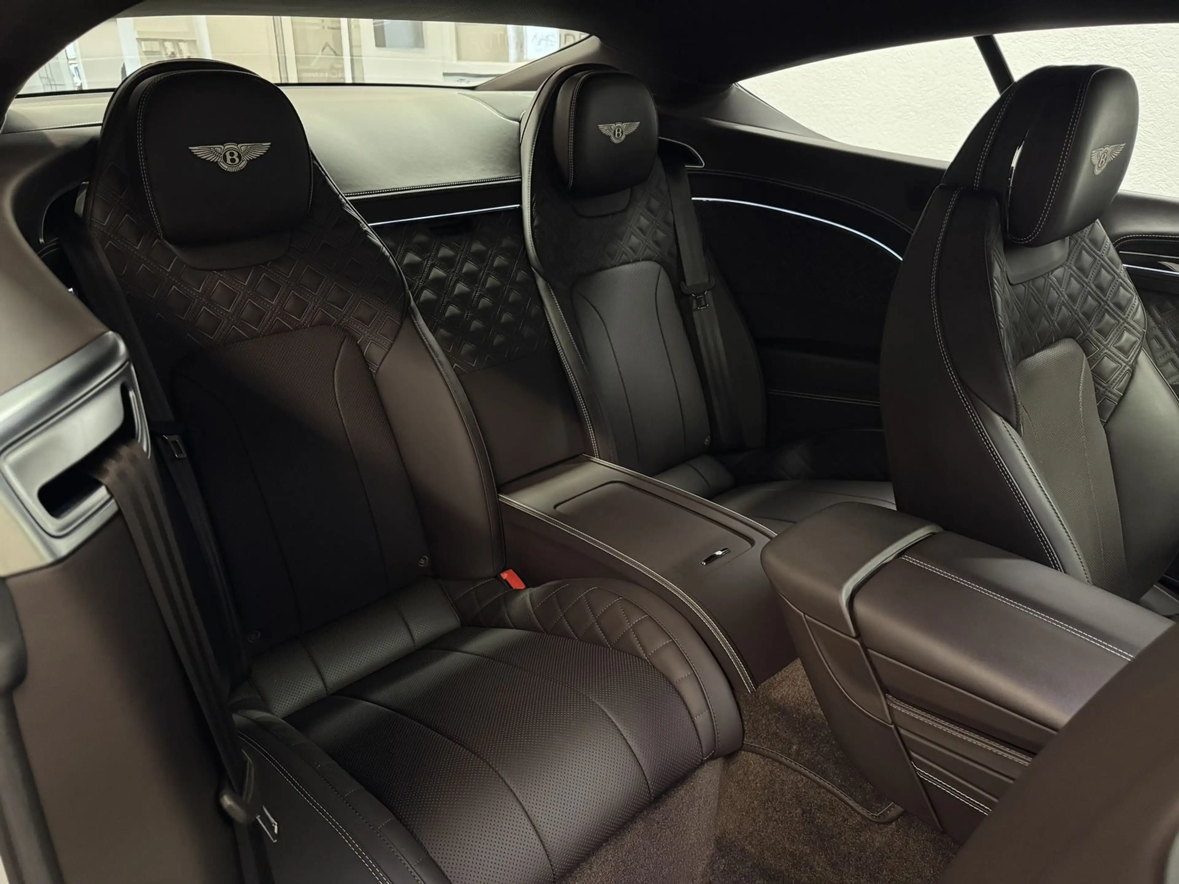 Bentley Continental GT CITY*DIAMOND*100 JAHRE*ROTATING* — photo 15