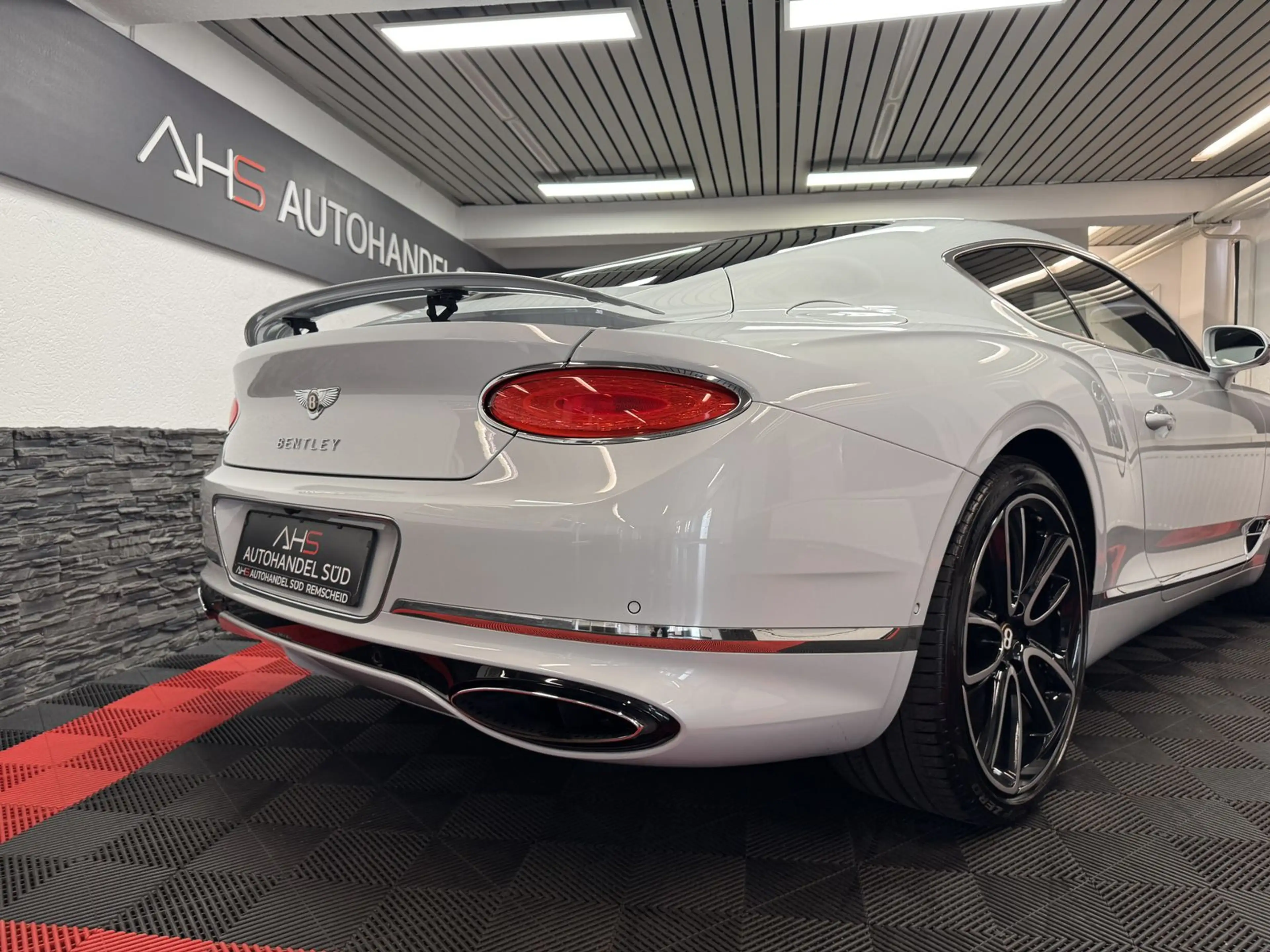 Bentley Continental GT CITY*DIAMOND*100 JAHRE*ROTATING* — photo 5