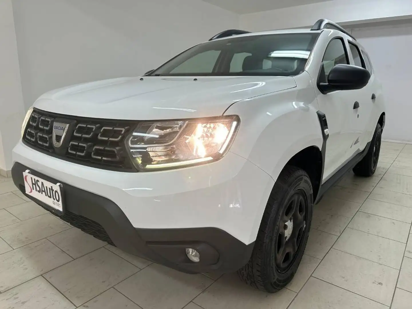 Dacia Duster 1.5 blue dci Essential 4x4 s&s 115cv my19 - 1
