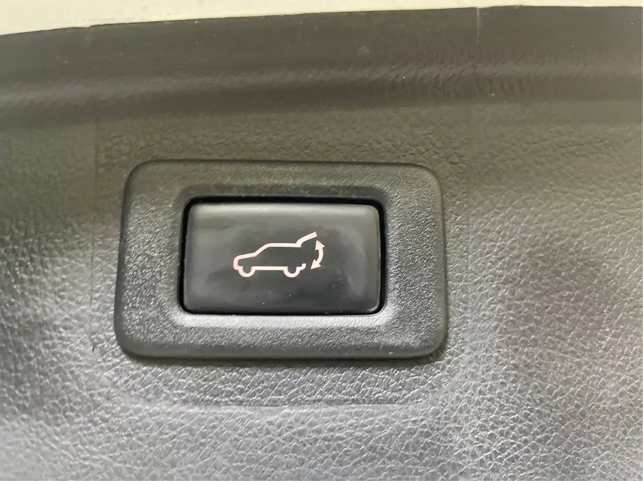 Subaru OUTBACK снимка Subaru OUTBACK