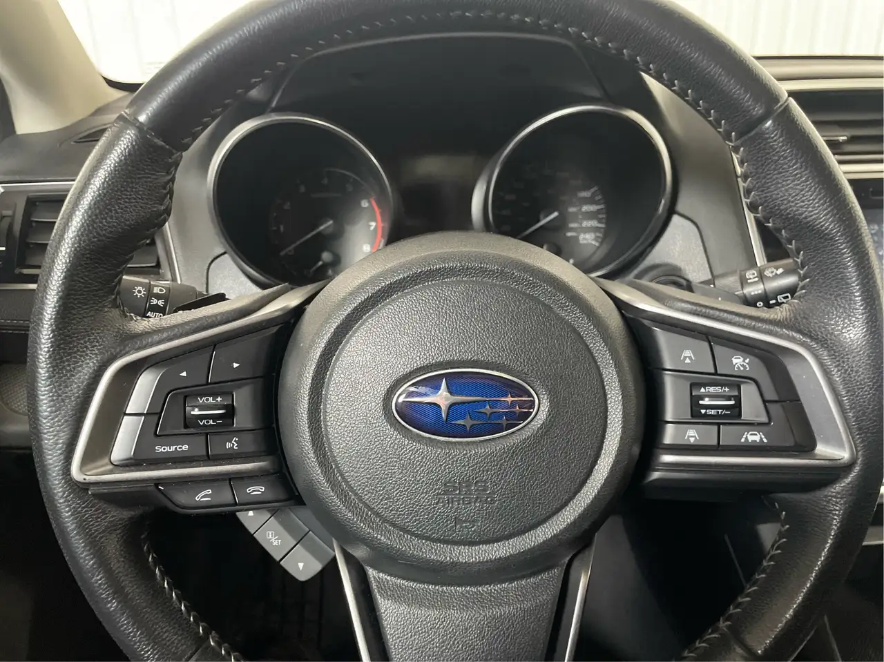 Subaru OUTBACK снимка Subaru OUTBACK