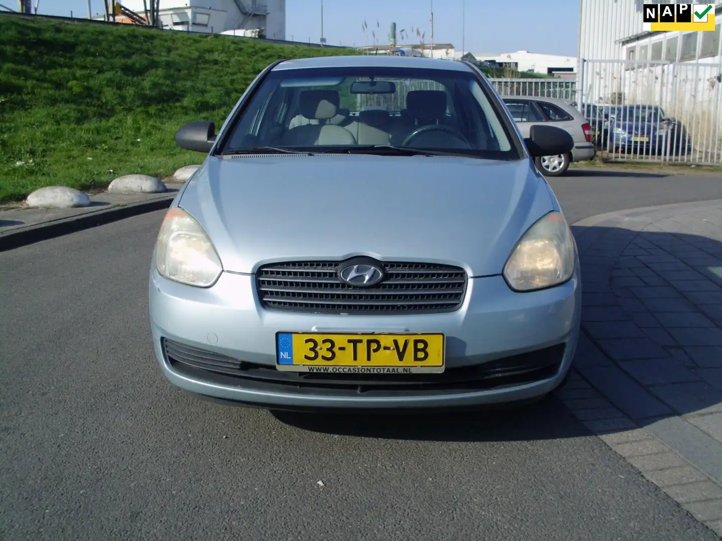 Hyundai ACCENT 1.4i Dynamic Albastru - 1