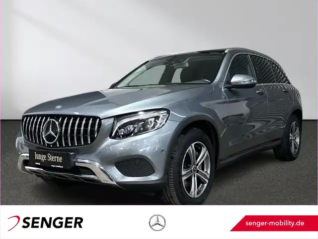 Mercedes-Benz GLC 250 d 4M Panorama Distronic Comand LED AHK