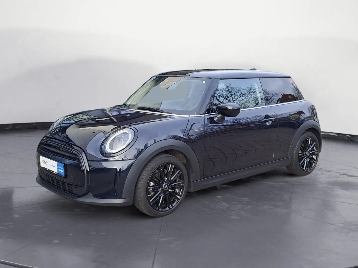 MINI Cooper Classic Trim Navi Plus Rückfahrkamera LED Schwarz - 2