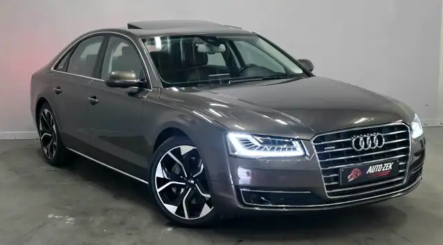 Audi A8 A8 3.0 TDi V6 Quattro /NAV/T.O/FULL OPTIONS