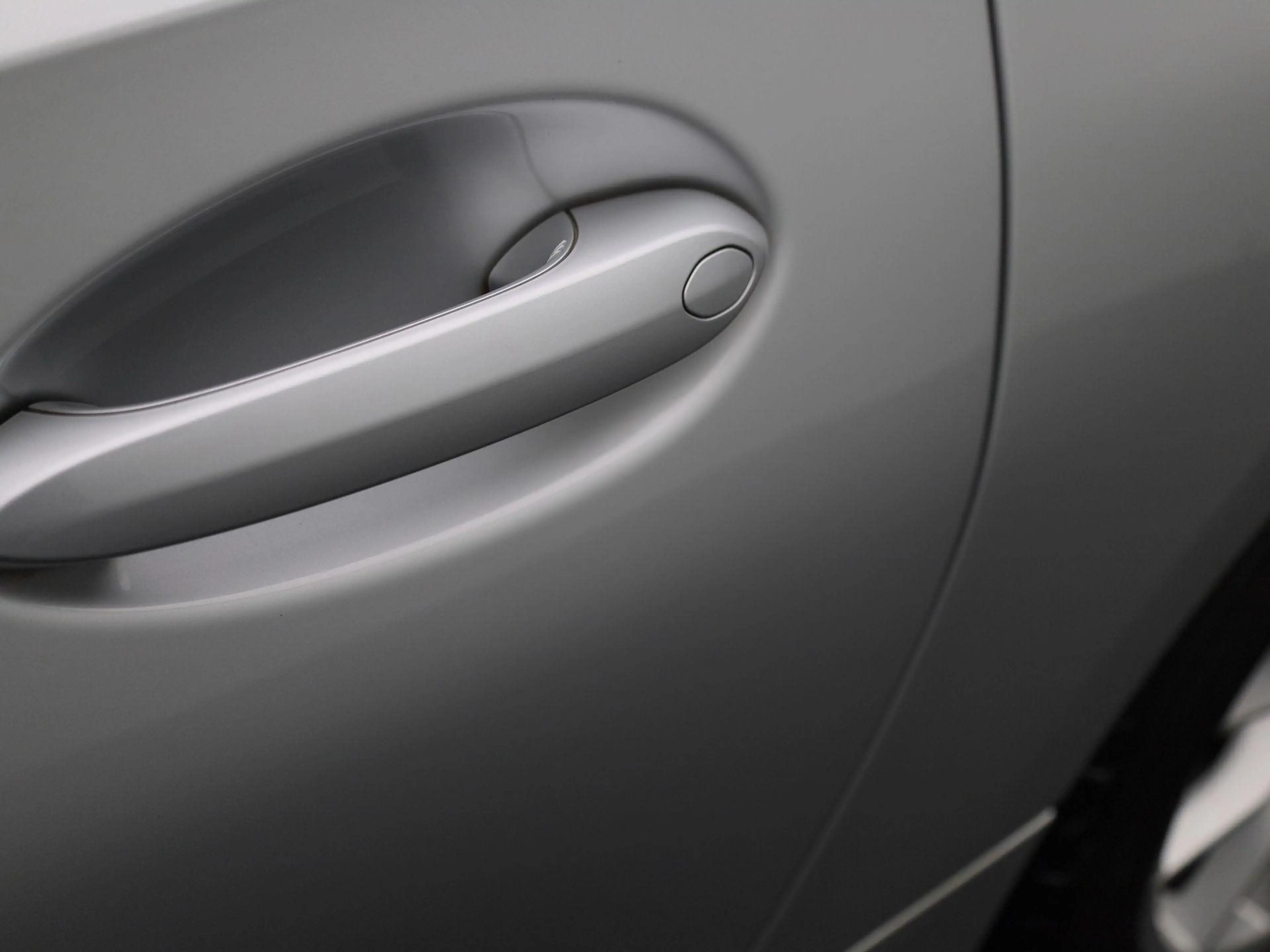 BMW Z4 Roadster sDrive20i High Executive — photo 13
