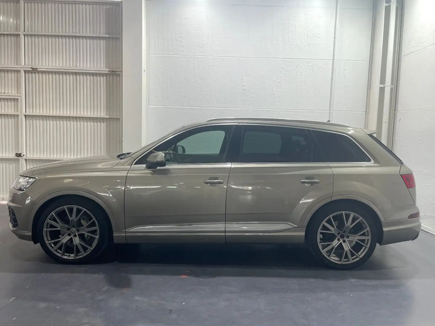 Audi Q7 3.0 TDI 272CV quattro tiptronic Sport Beige - 2
