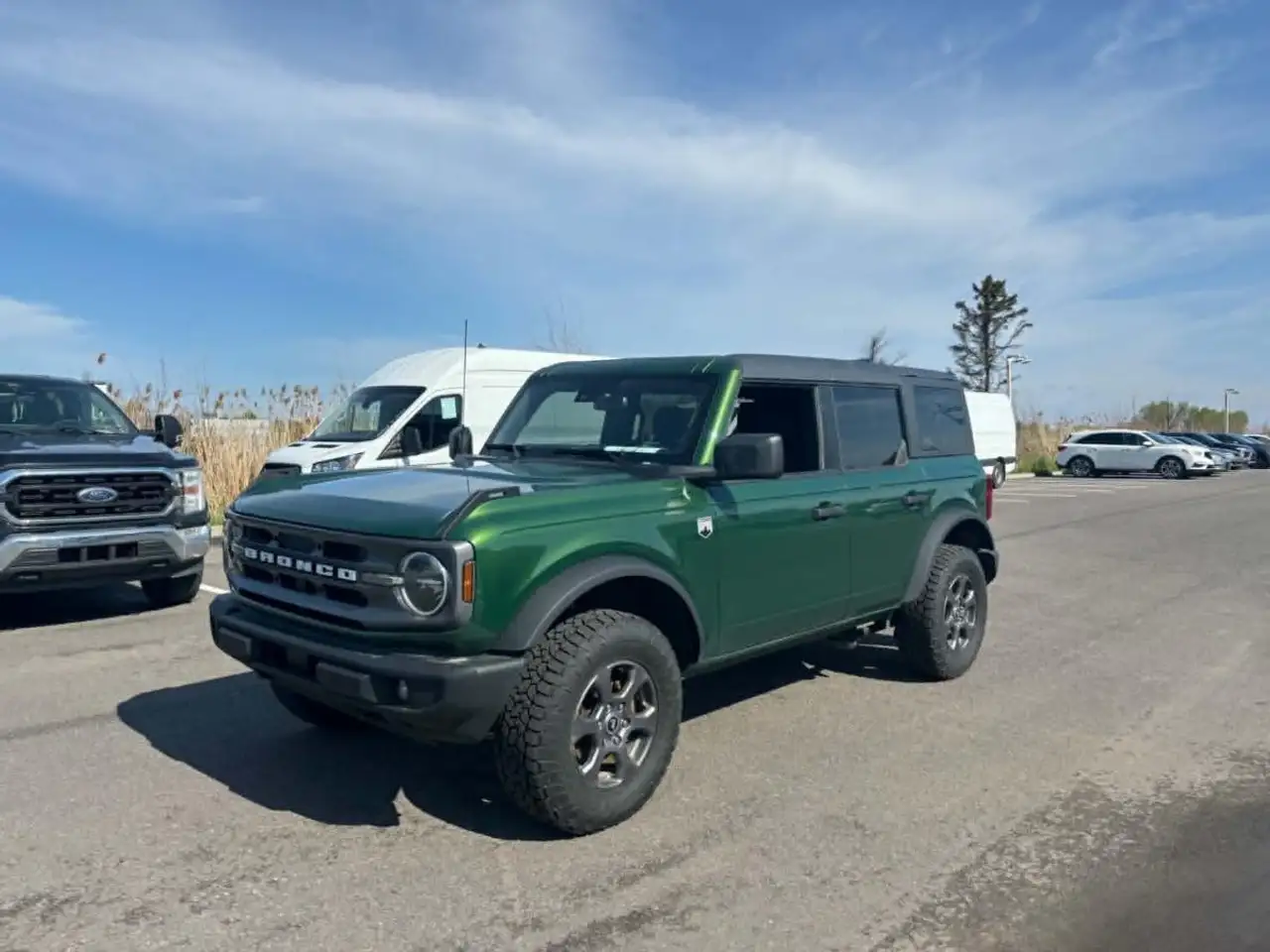 Ford Bronco снимка Ford Bronco