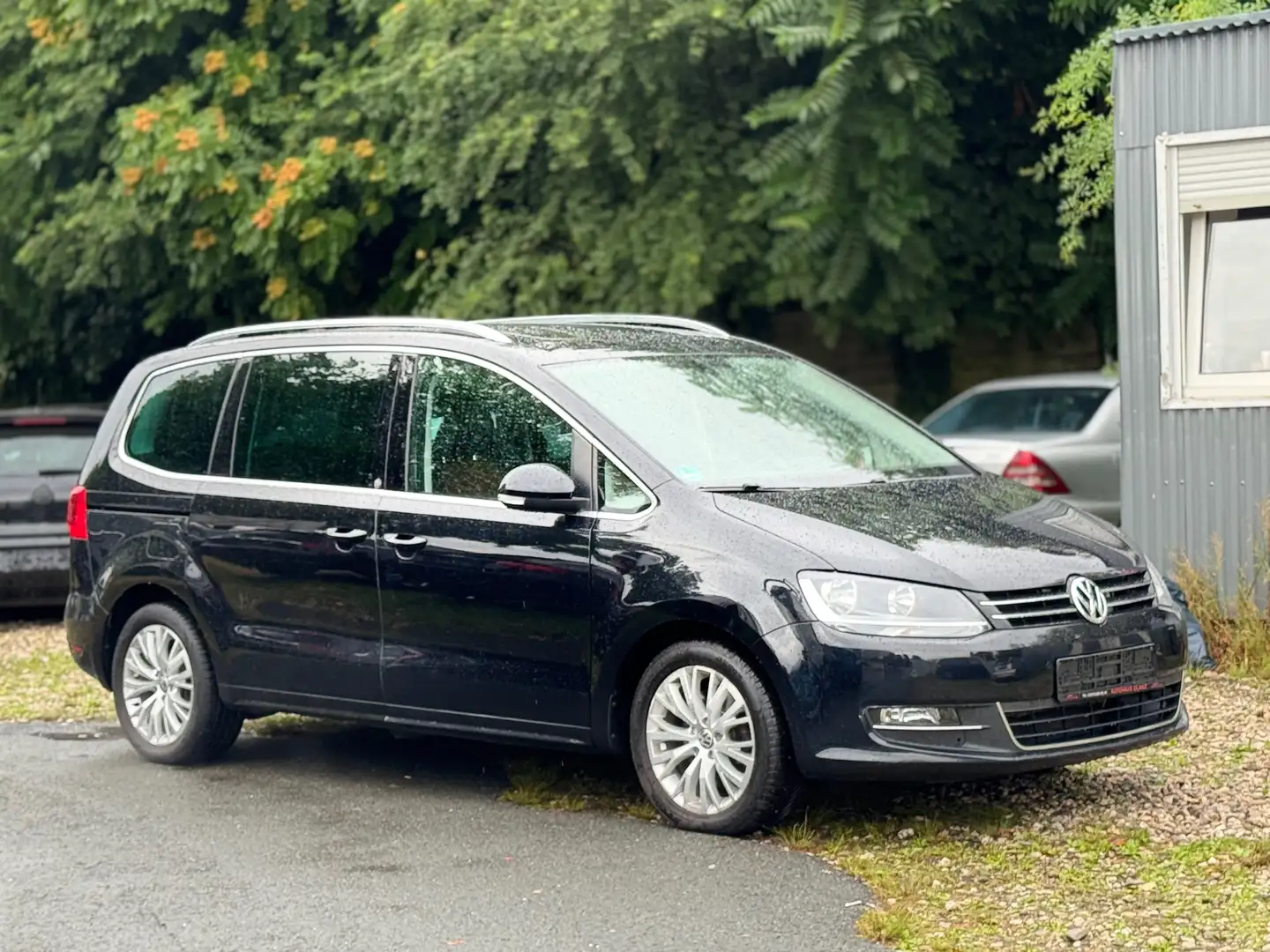 Volkswagen Sharan 2.0 TDI DSG BlueMotion Technology Trendline Noir - 1