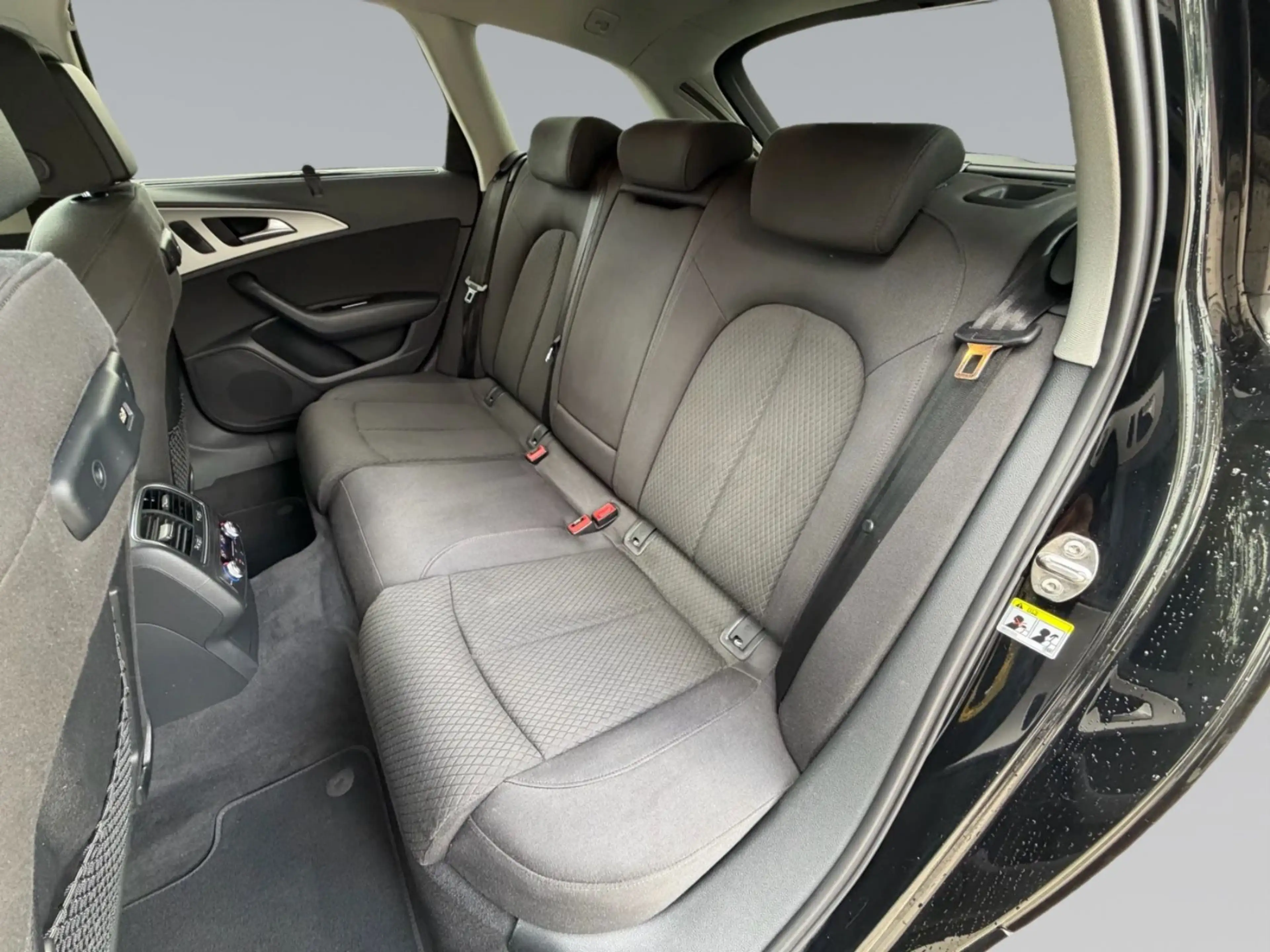 Audi A6 Avant 2.0 TDI ultra — photo 10