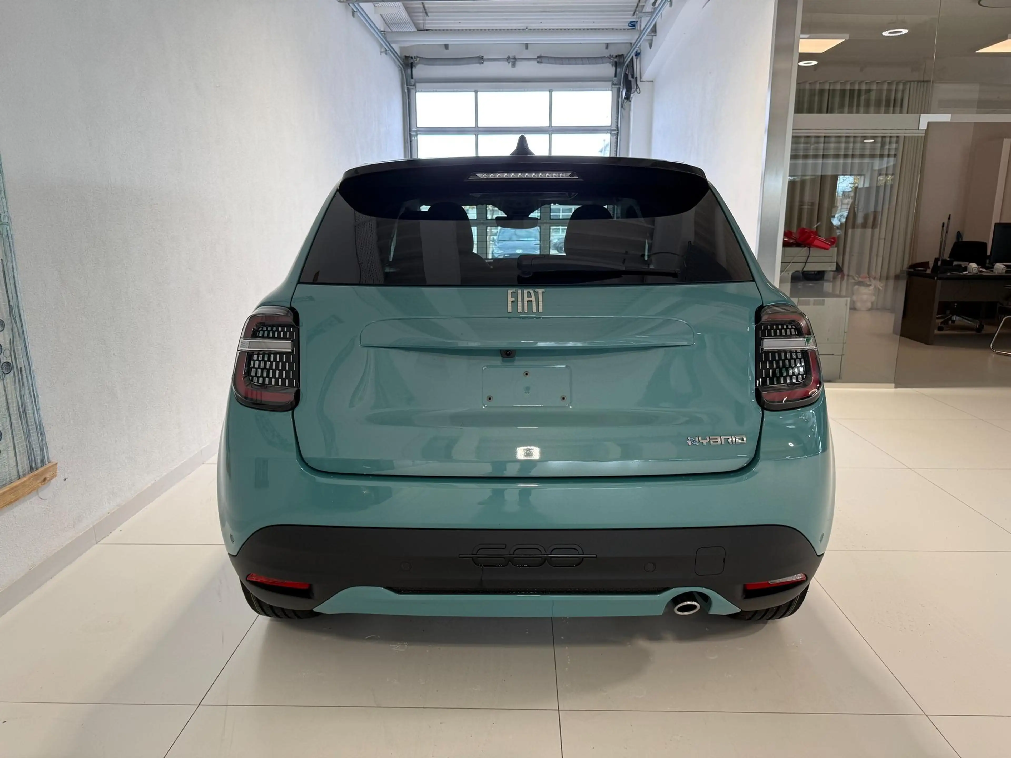 Fiat 600 La Prima Hybrid 1.2 T3 107 kW (145 PS) DCT Klim... — photo 6