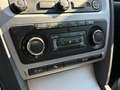 Skoda Octavia Octavia SW 1.6 CR TDi_NAVI_CLIM_JANTES_CRUISE_ Noir - thumbnail 15