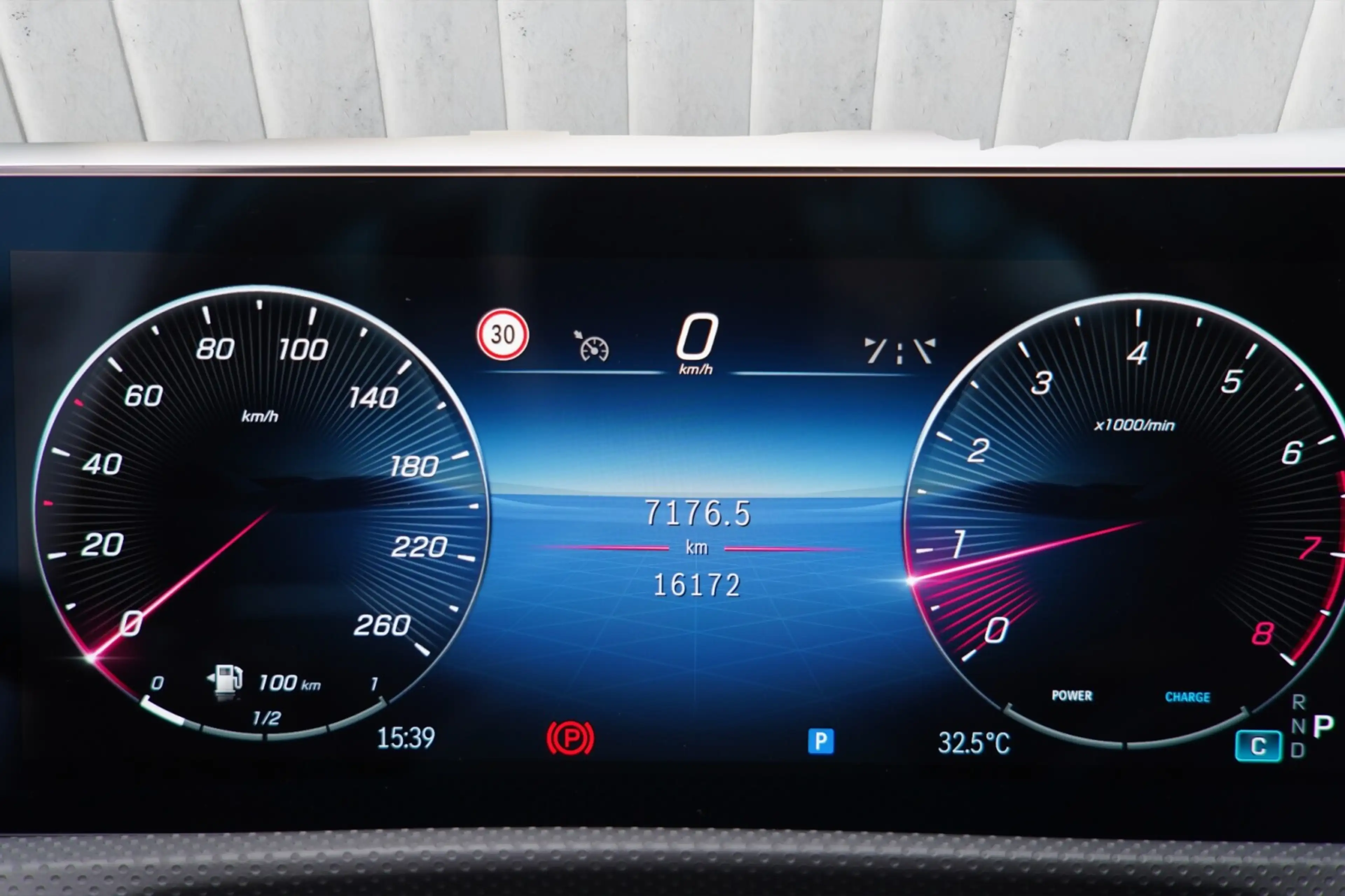 Mercedes-Benz A 200 A 200 Progressive (EURO 6e) — photo 15
