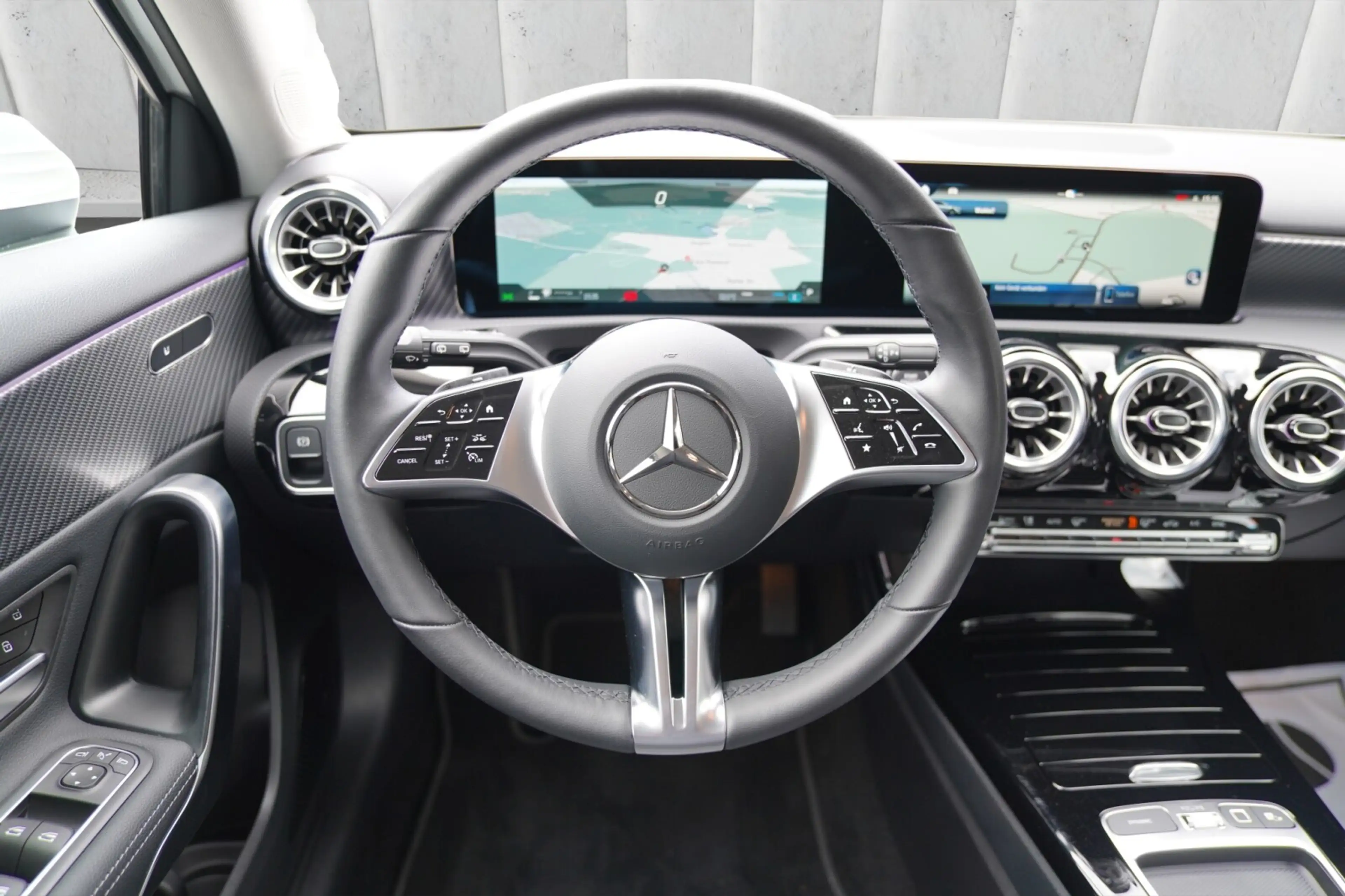 Mercedes-Benz A 200 A 200 Progressive (EURO 6e) — photo 13
