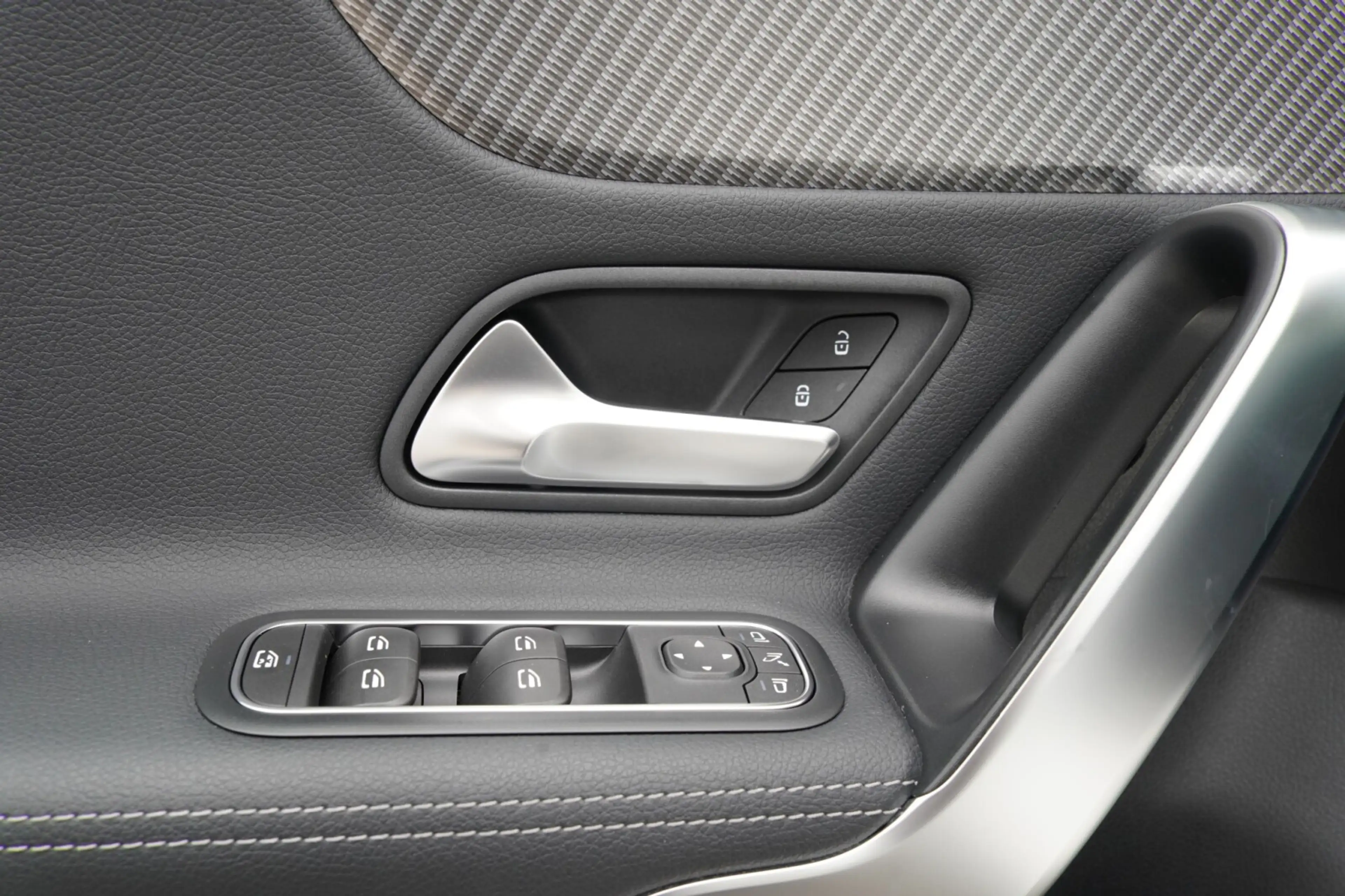 Mercedes-Benz A 200 A 200 Progressive (EURO 6e) — photo 14