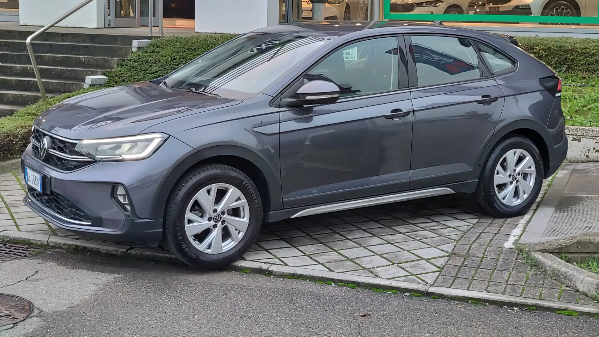 Volkswagen Taigo Taigo 1.0 tsi Life 110cv Grigio - 1