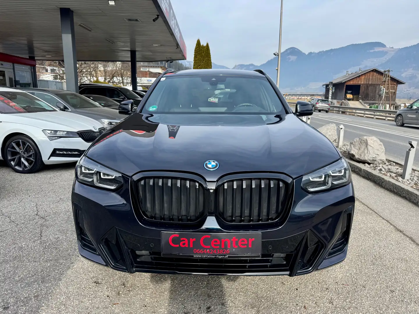 BMW X3 xDrive 30e PHEV M Sport Zwart - 2