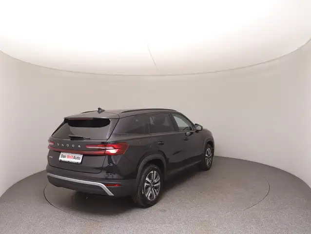 Skoda Kodiaq view 4
