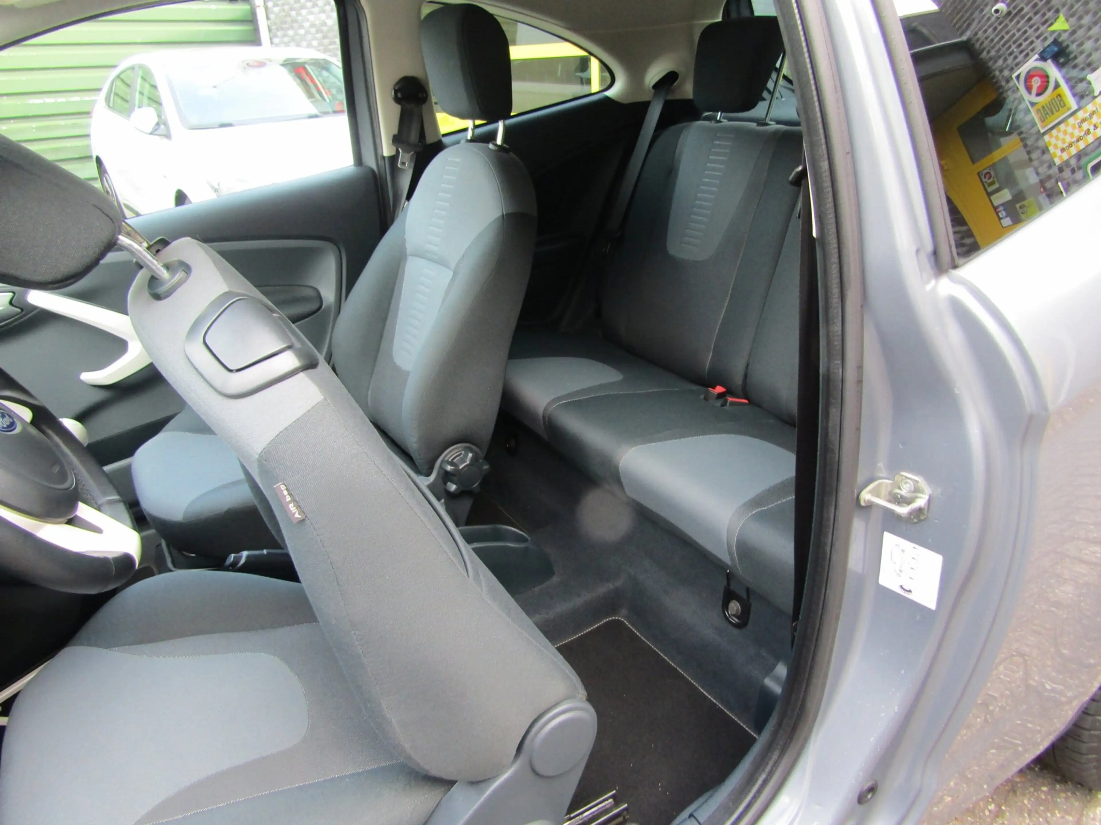 Ford Ka/Ka+ 1.2 Titanium X start/stop — photo 11