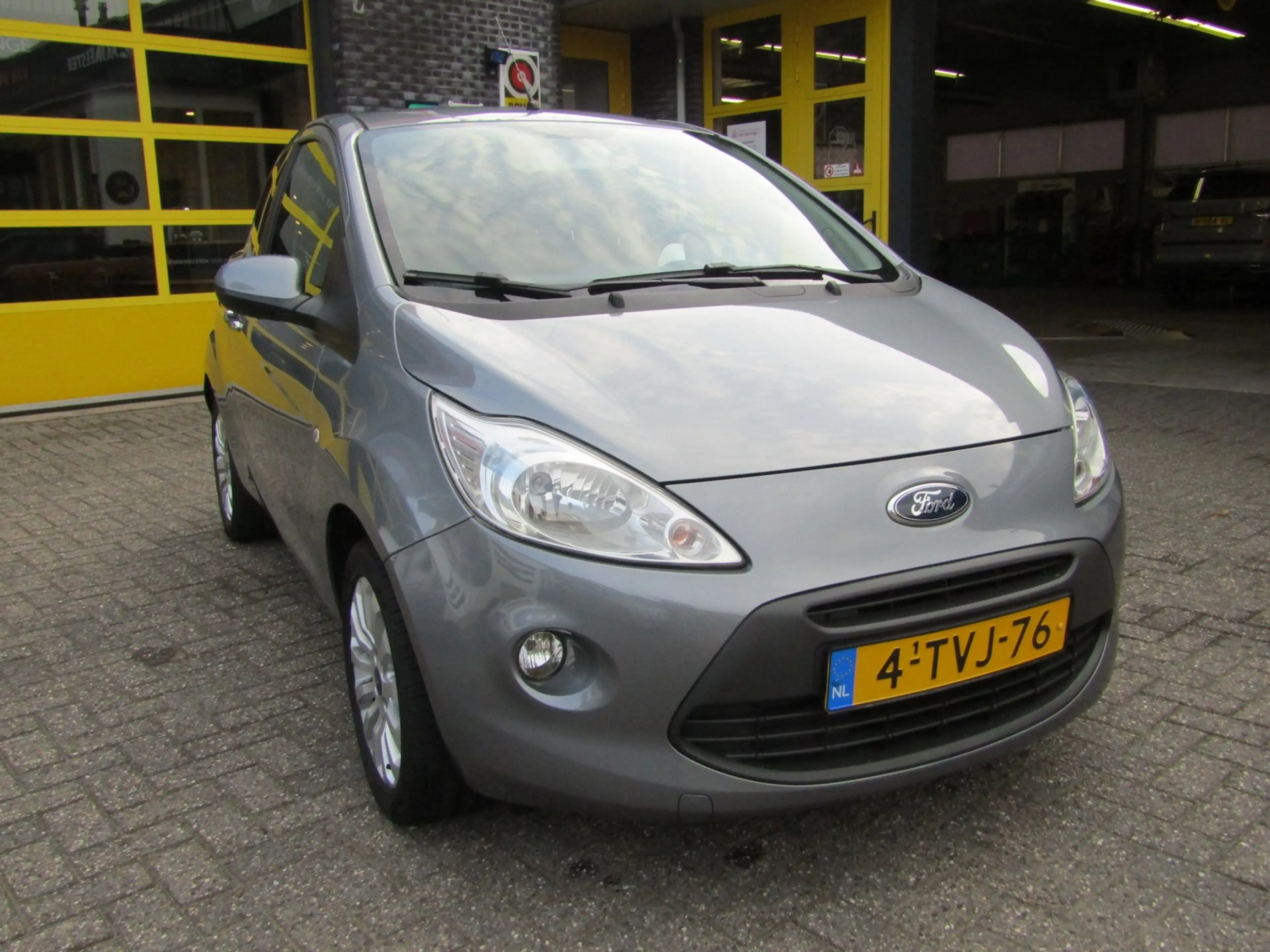 Ford Ka/Ka+ 1.2 Titanium X start/stop — photo 2
