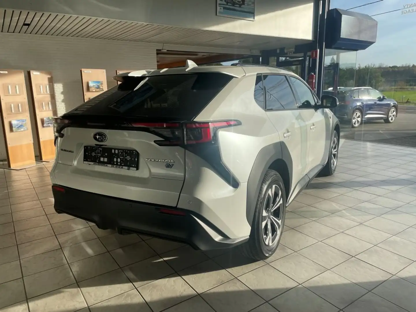 Subaru Solterra Solterra Blanc - 2