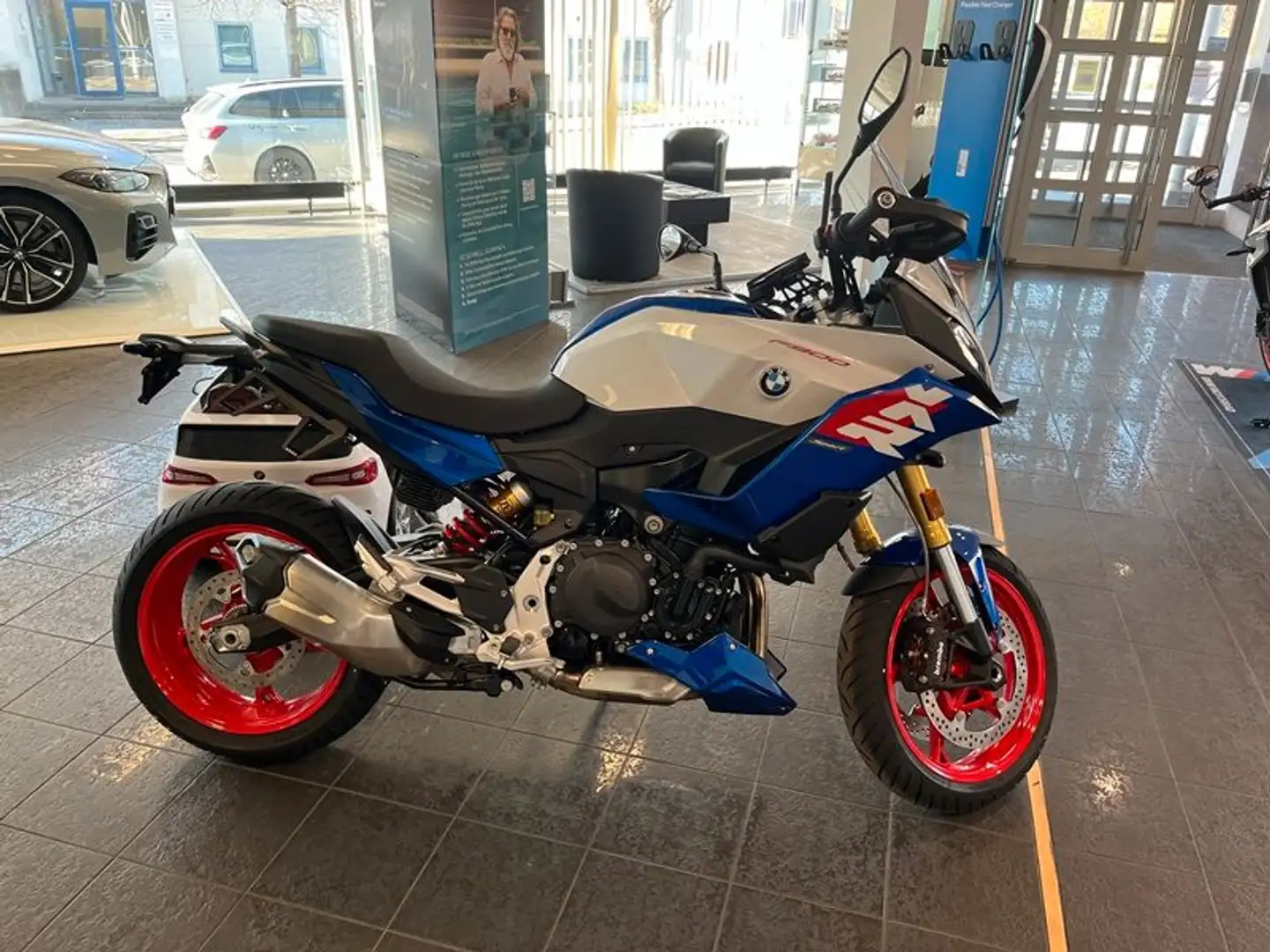 BMW F 900 XR sofort verfügbar Albastru - 2