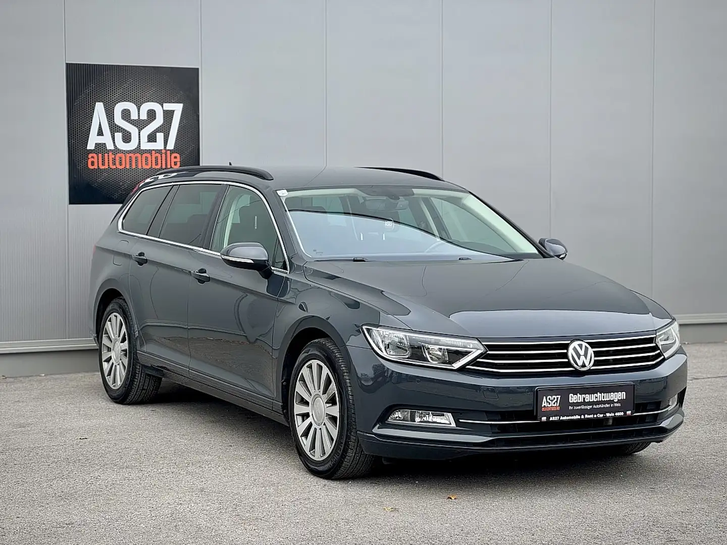 Volkswagen Passat Comfortline Grau - 2