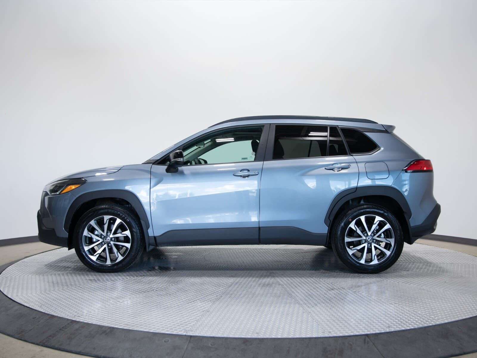2025 Toyota Corolla Cross LE AWD / NO ACCIDENTS — снимка 1