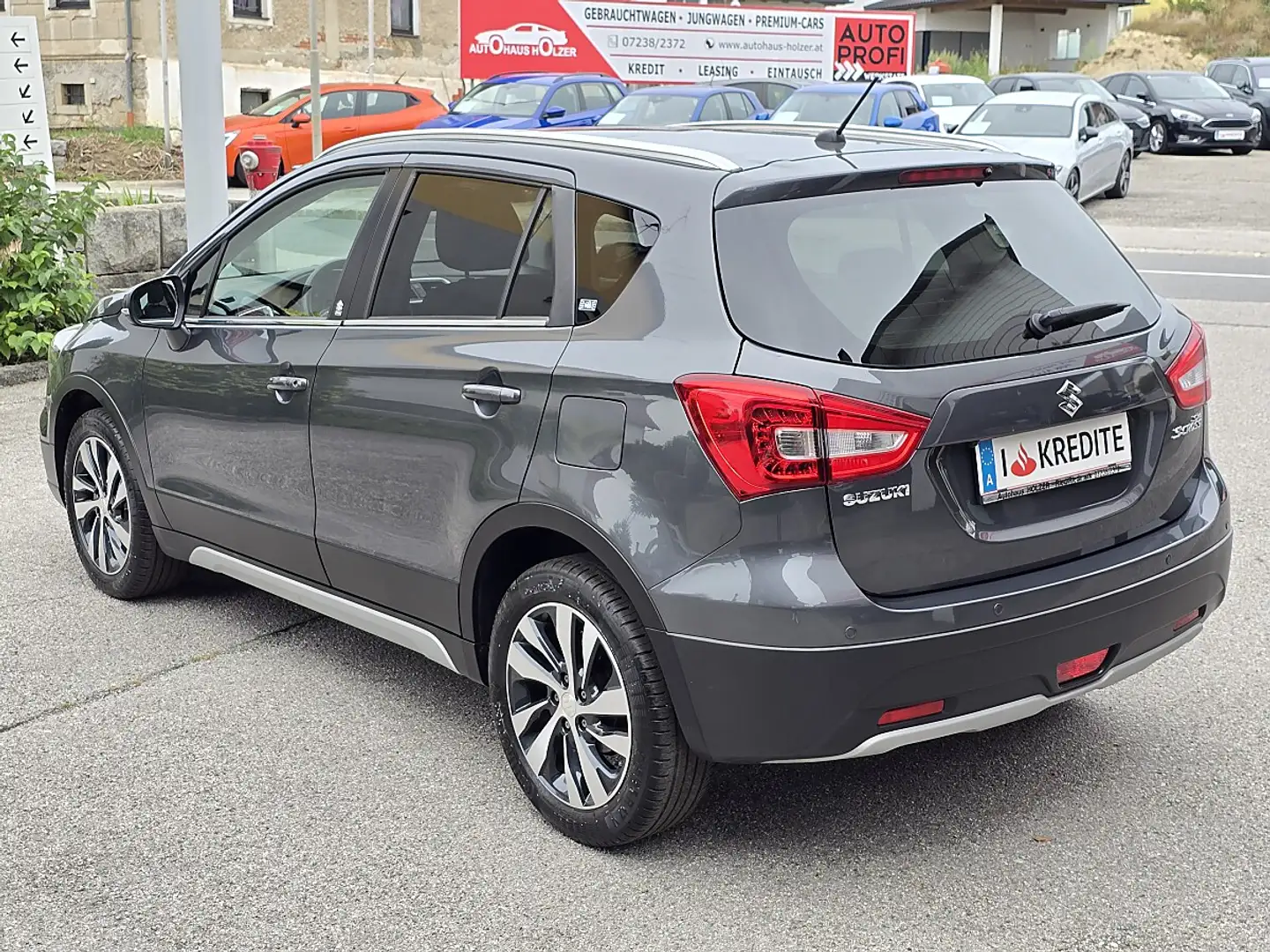 Suzuki SX4 S-Cross 1.4 *Service NEU, Pano, ACC, Keyless* Grau - 2
