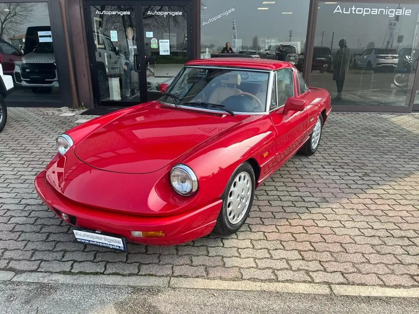 Alfa Romeo Spider 2.0i cat ASI Rot - 1