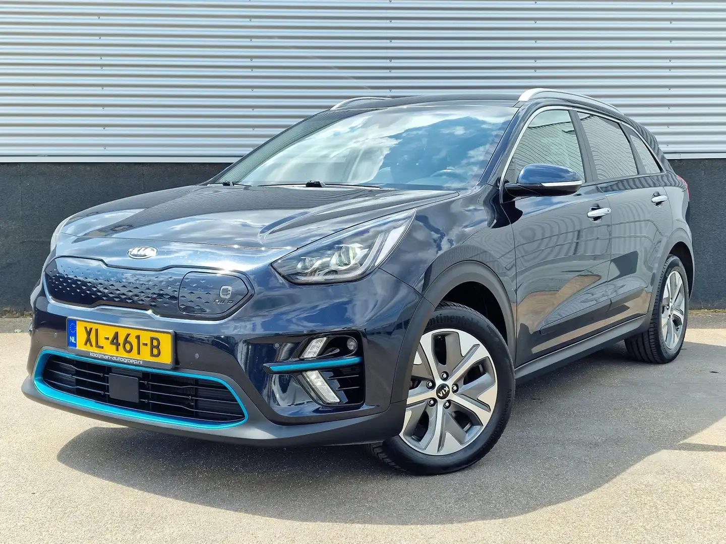 Kia e-Niro ExecutiveLine 64 kWh | Nieuw geleverd | 1ste eigen Bleu - 2