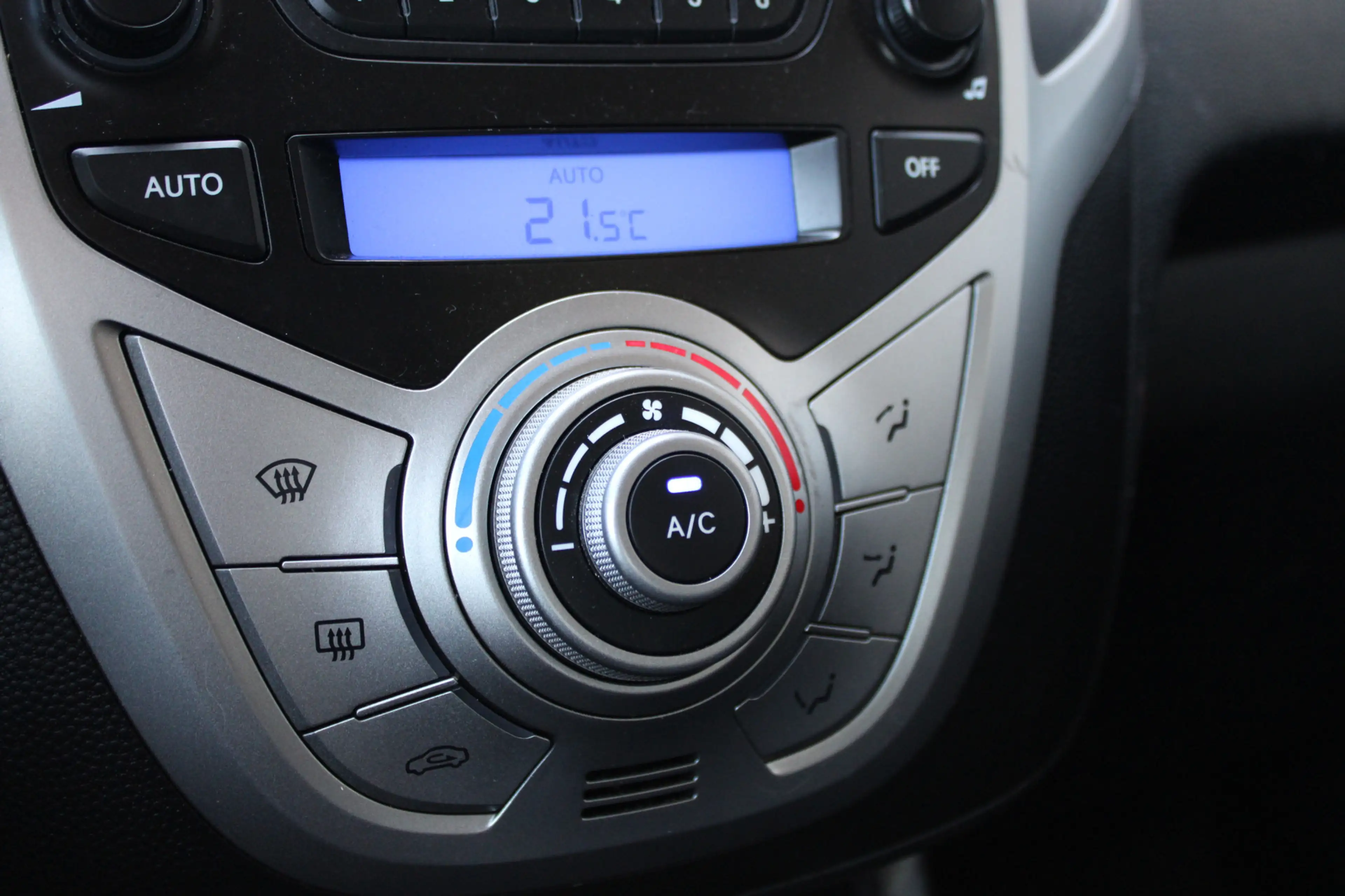 Hyundai iX20 1.4i i-Vision Dealer Onderhouden 2e Eigenaar! — photo 8
