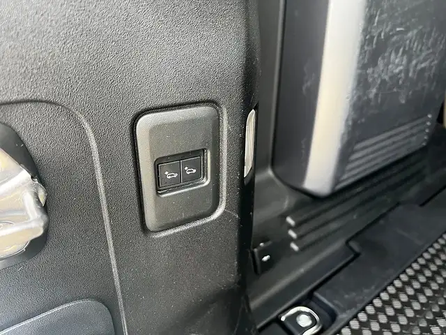 Land Rover Defender 110 D200 AWD Aut. *FIRST EDITION*MERIDIAN*ALCAN... Ansicht 9