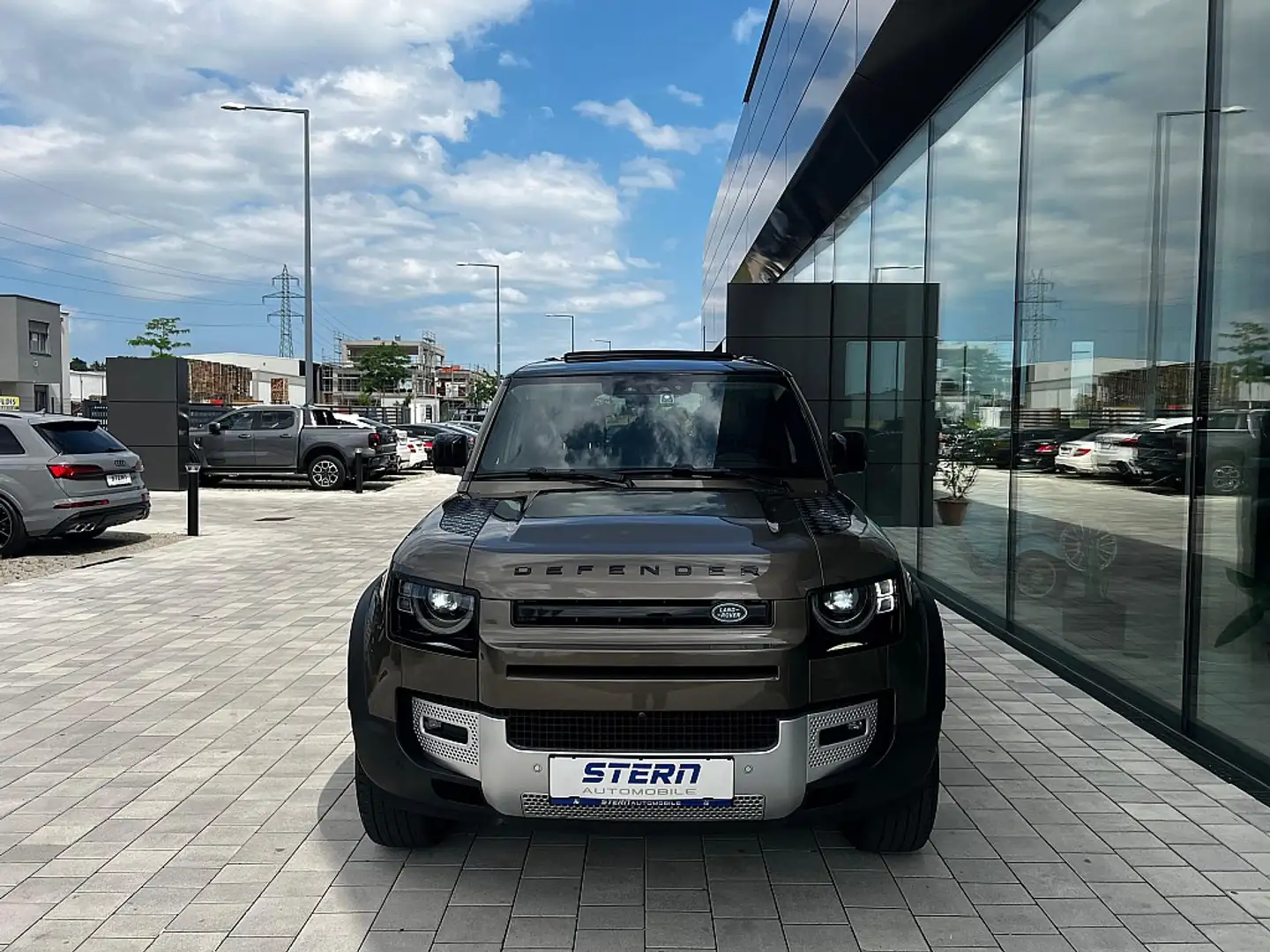 Land Rover Defender 110 D240 First Edition Aut.*FIRST EDITION* MERI... - 2