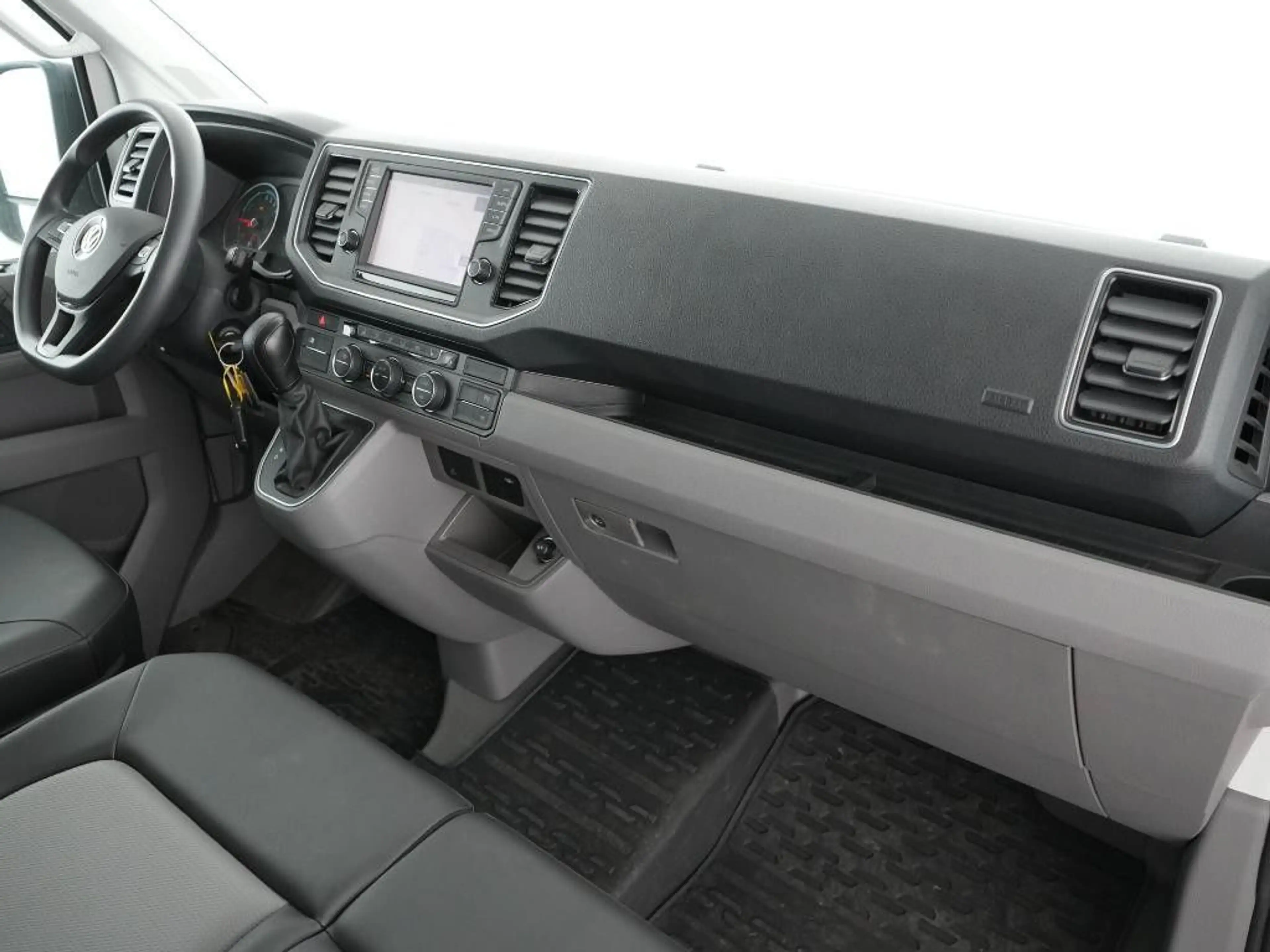 Volkswagen Crafter E-Crafter MR Hochdach FWD RFK 270° LED DAB+ — photo 5