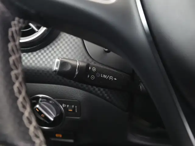 Mercedes-Benz A-Class view 14