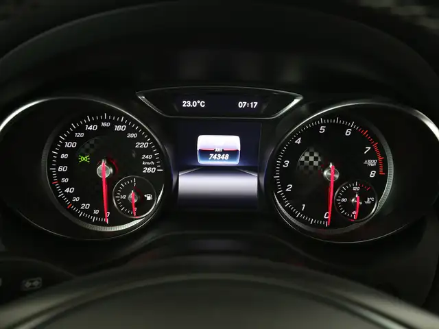 Mercedes-Benz A-Class view 12