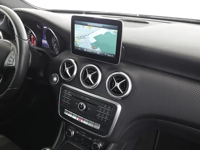 Mercedes-Benz A-Class view 13