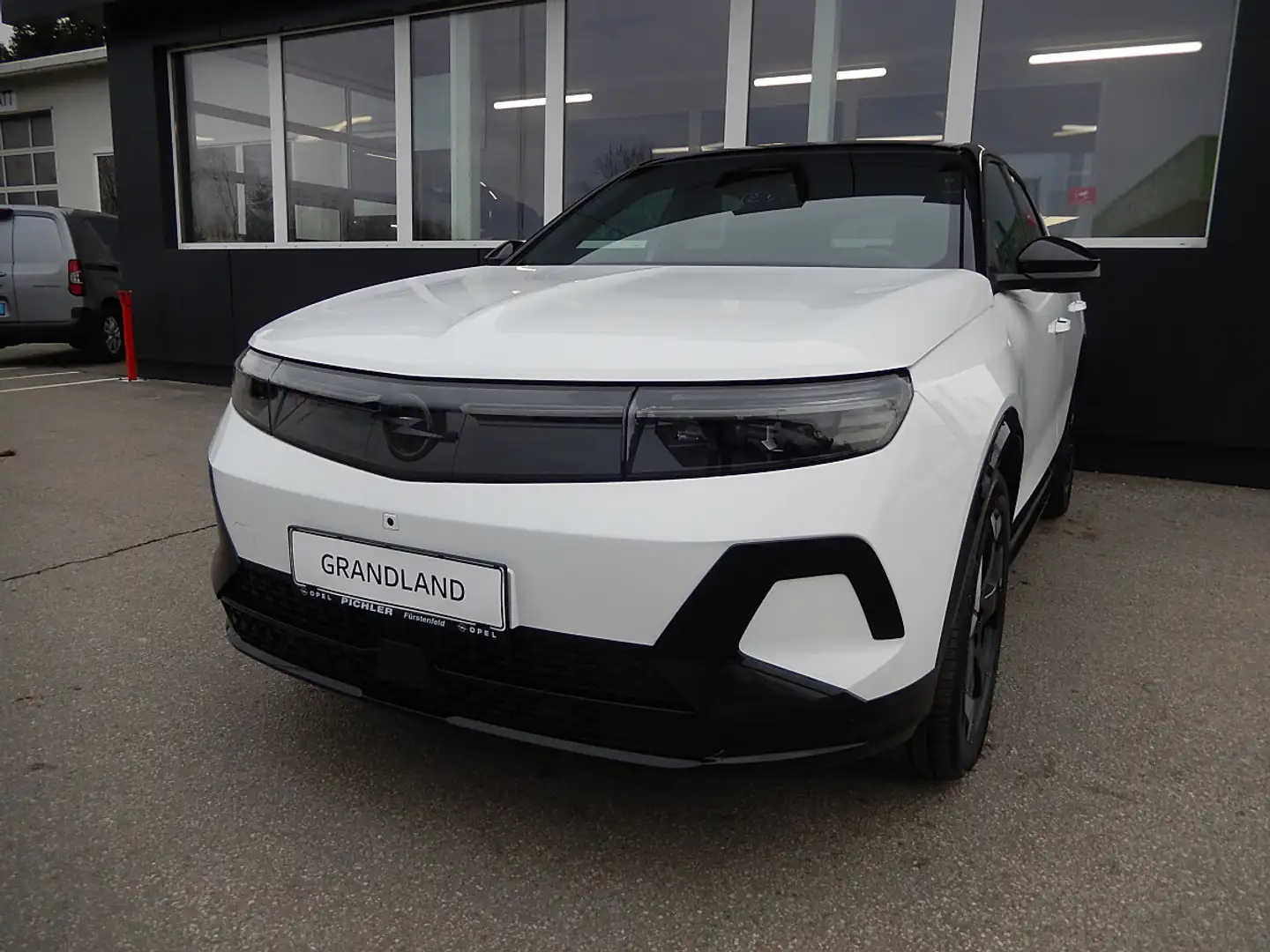 Opel Grandland Electric 73kWh AWD Ultimate Weiß - 1