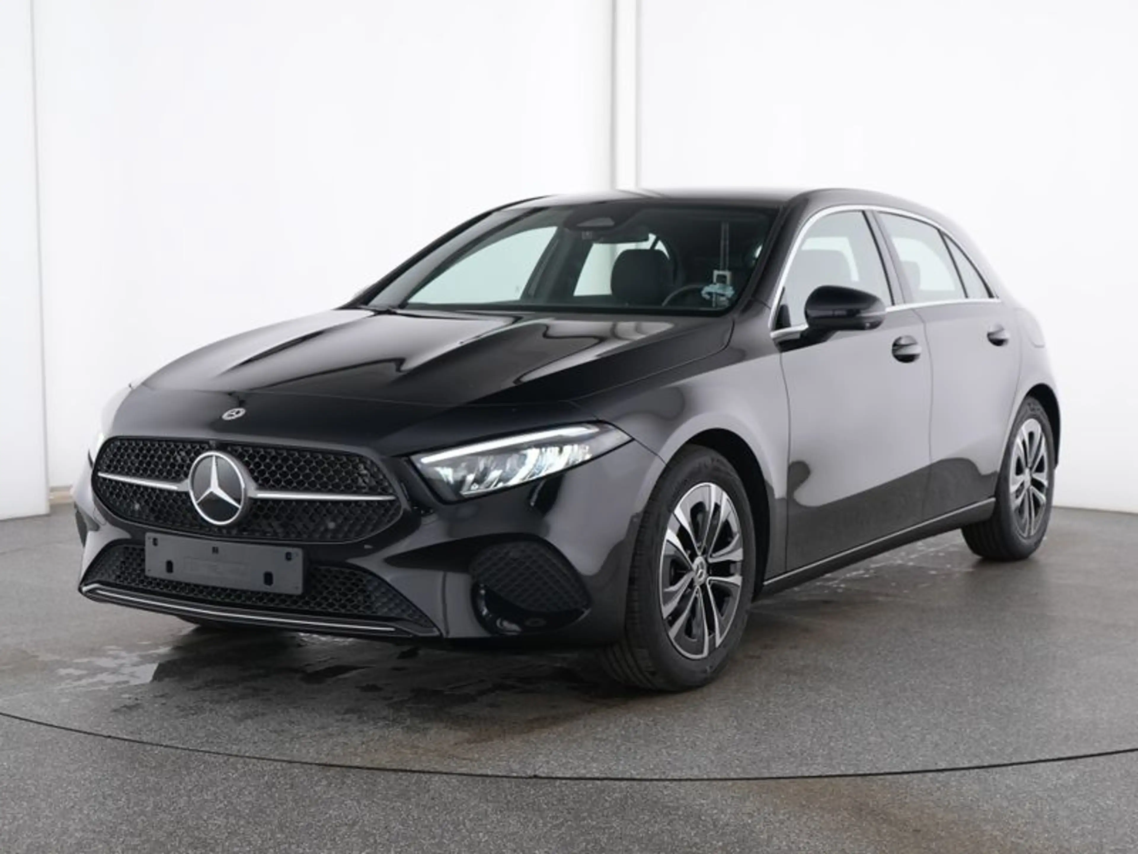 Mercedes-Benz A 200 , PROGRESSIVE 360 DISTR KAMERA PANO SPUR — photo 2