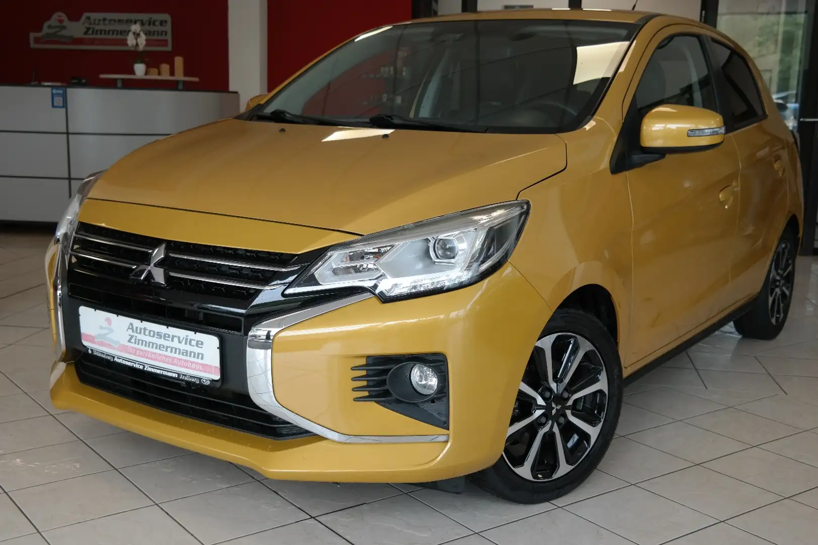 Mitsubishi Space Star TOP 1.2 MIVEC ClearTec CVT Gelb - 1