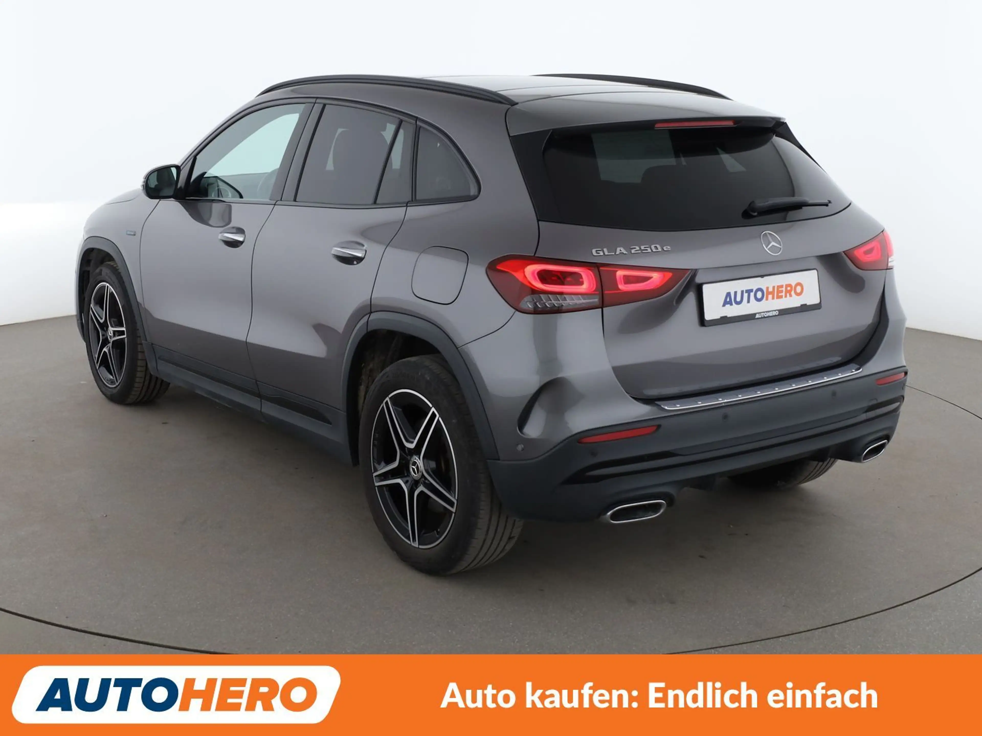 Mercedes-Benz GLA 250 GLA 250e AMG Line Aut.*NAV*ACC*CAM*PDC*SHZ*AHK* — photo 4