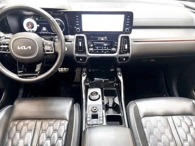 Kia Sorento view 11