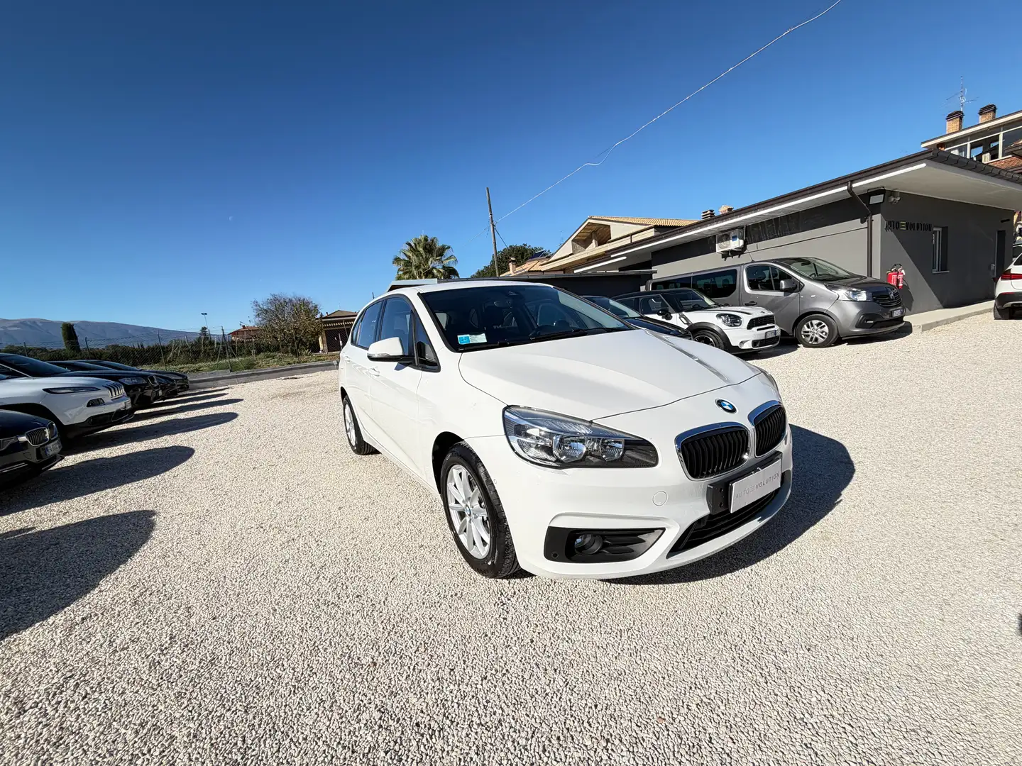 BMW 218 Tourer 135 cv 14.565 km unico proprietario Bianco - 2
