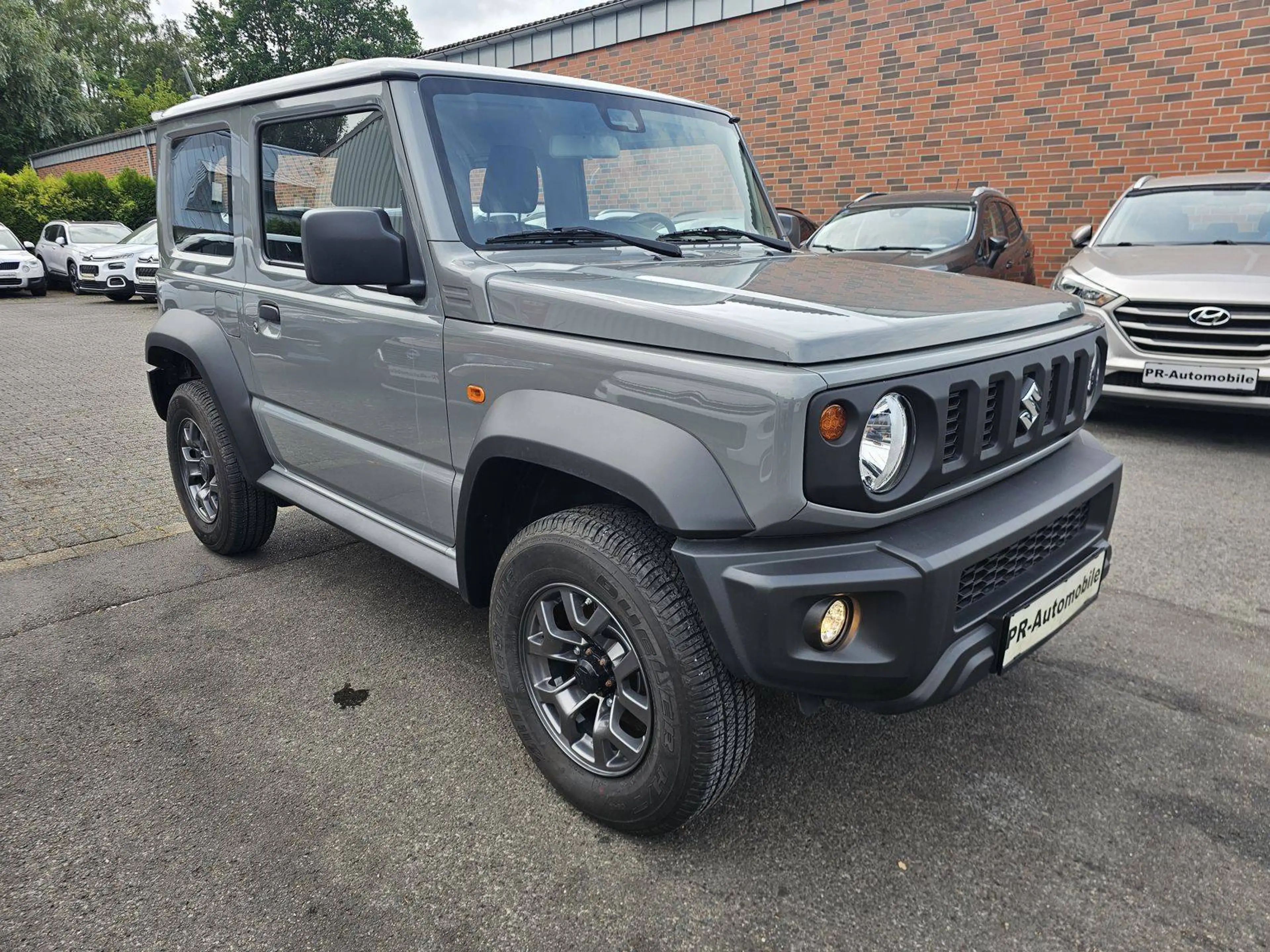 Suzuki Jimny Comfort AllGrip Automatik/Klima/Alufelgen — photo 3