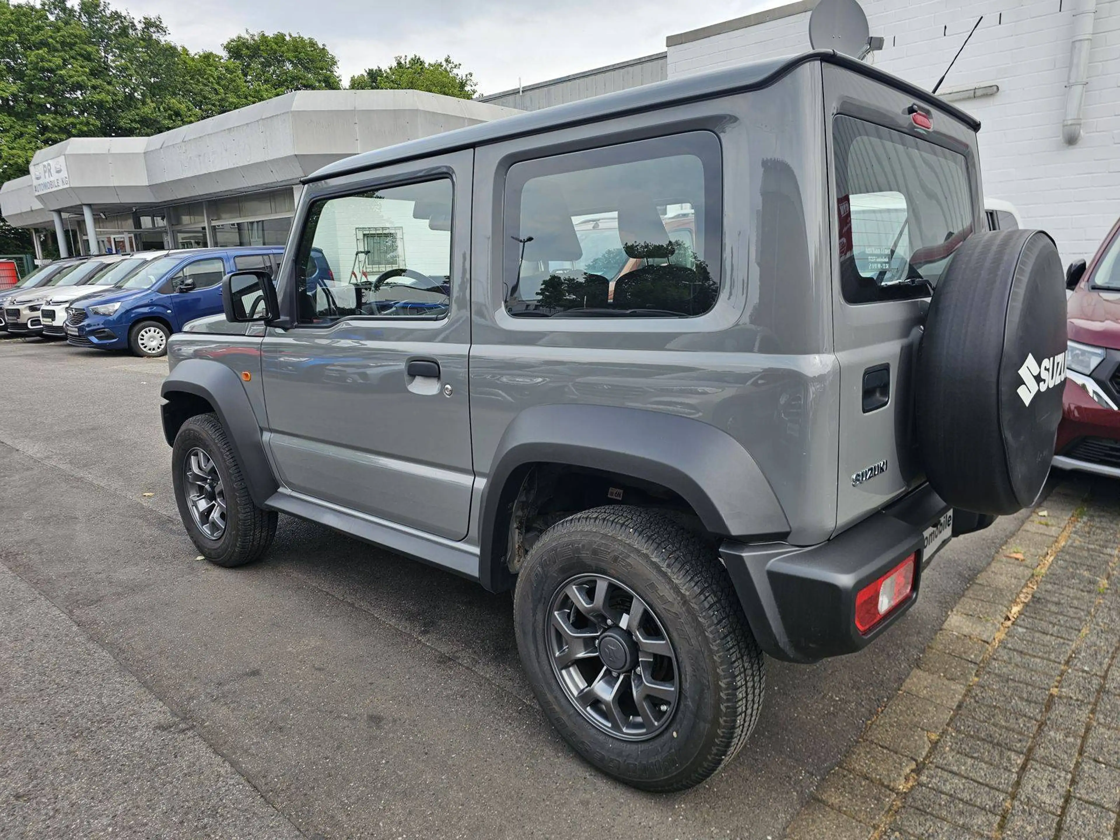 Suzuki Jimny Comfort AllGrip Automatik/Klima/Alufelgen — photo 6