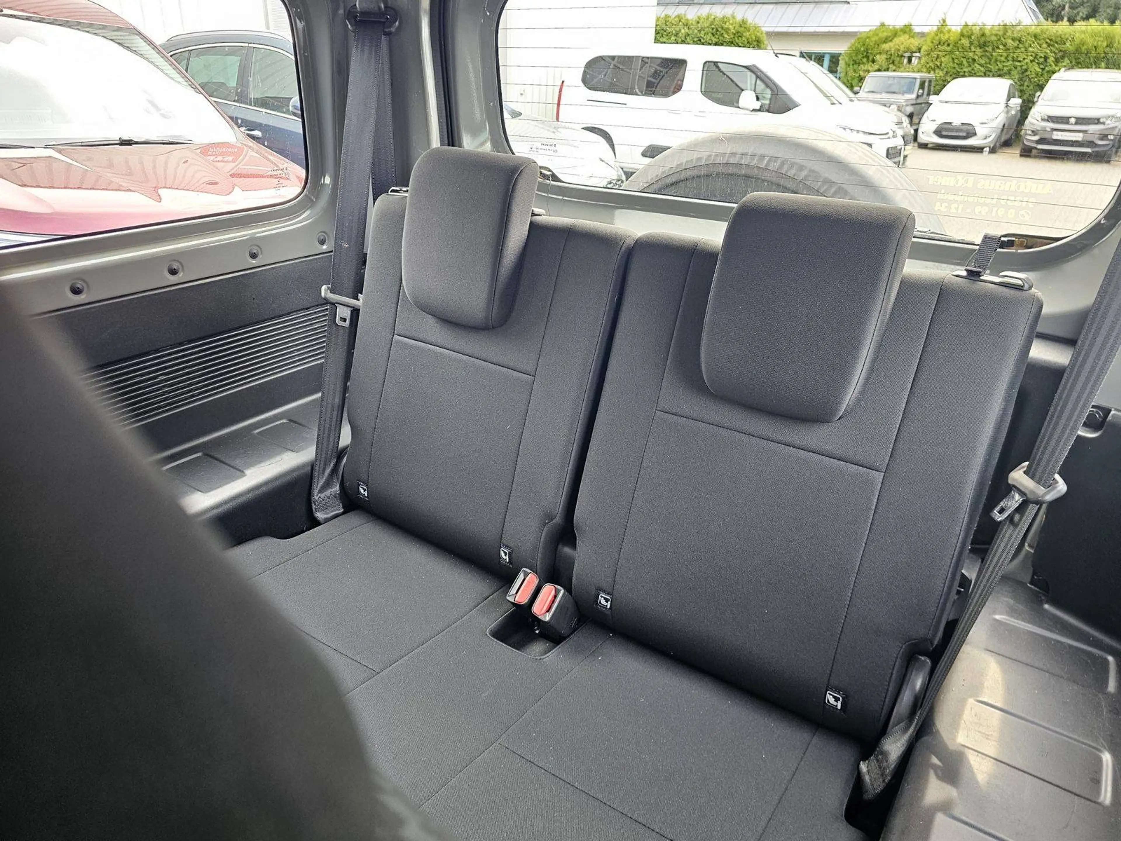 Suzuki Jimny Comfort AllGrip Automatik/Klima/Alufelgen — photo 14