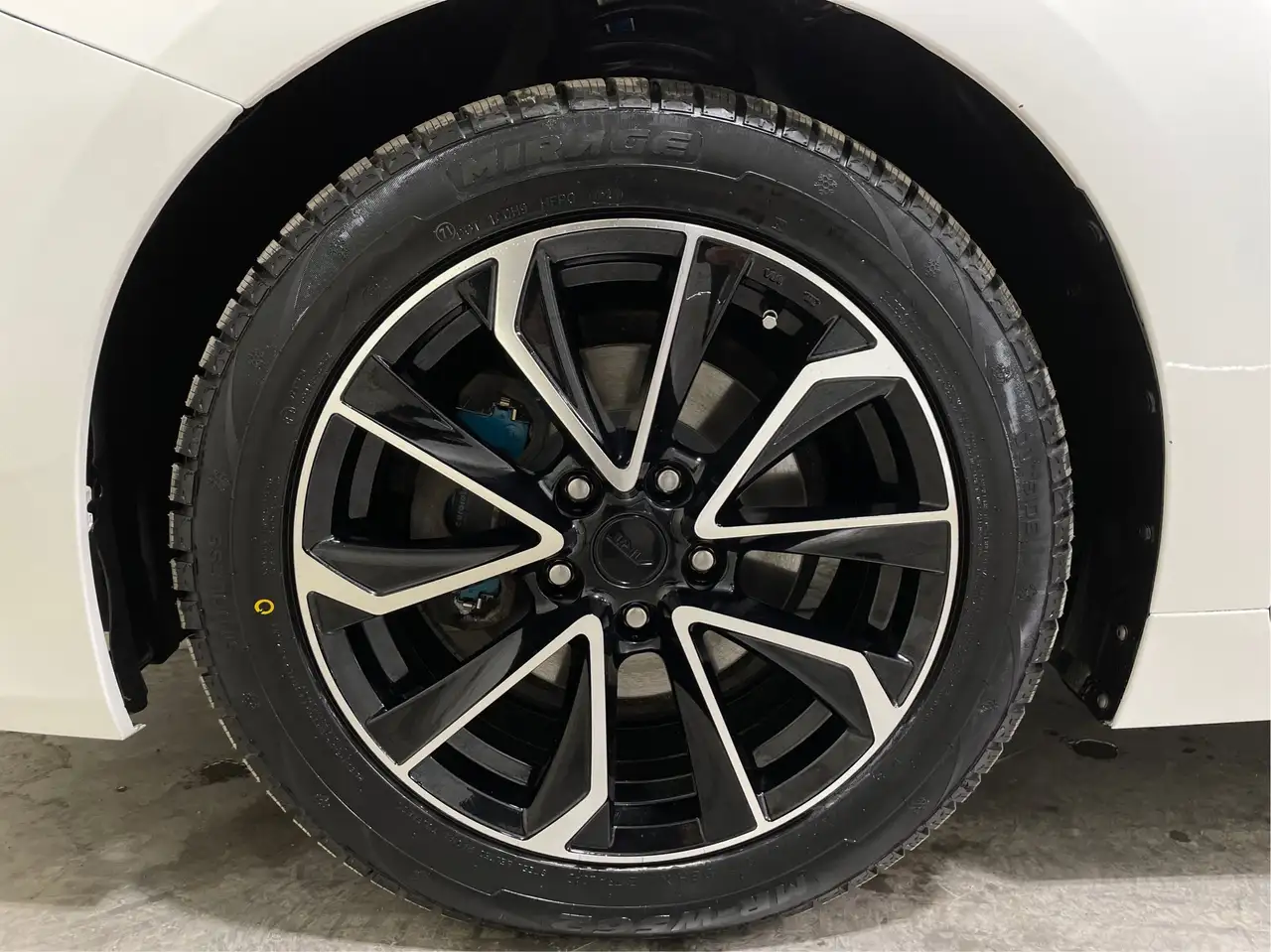 Lexus ES снимка Lexus ES