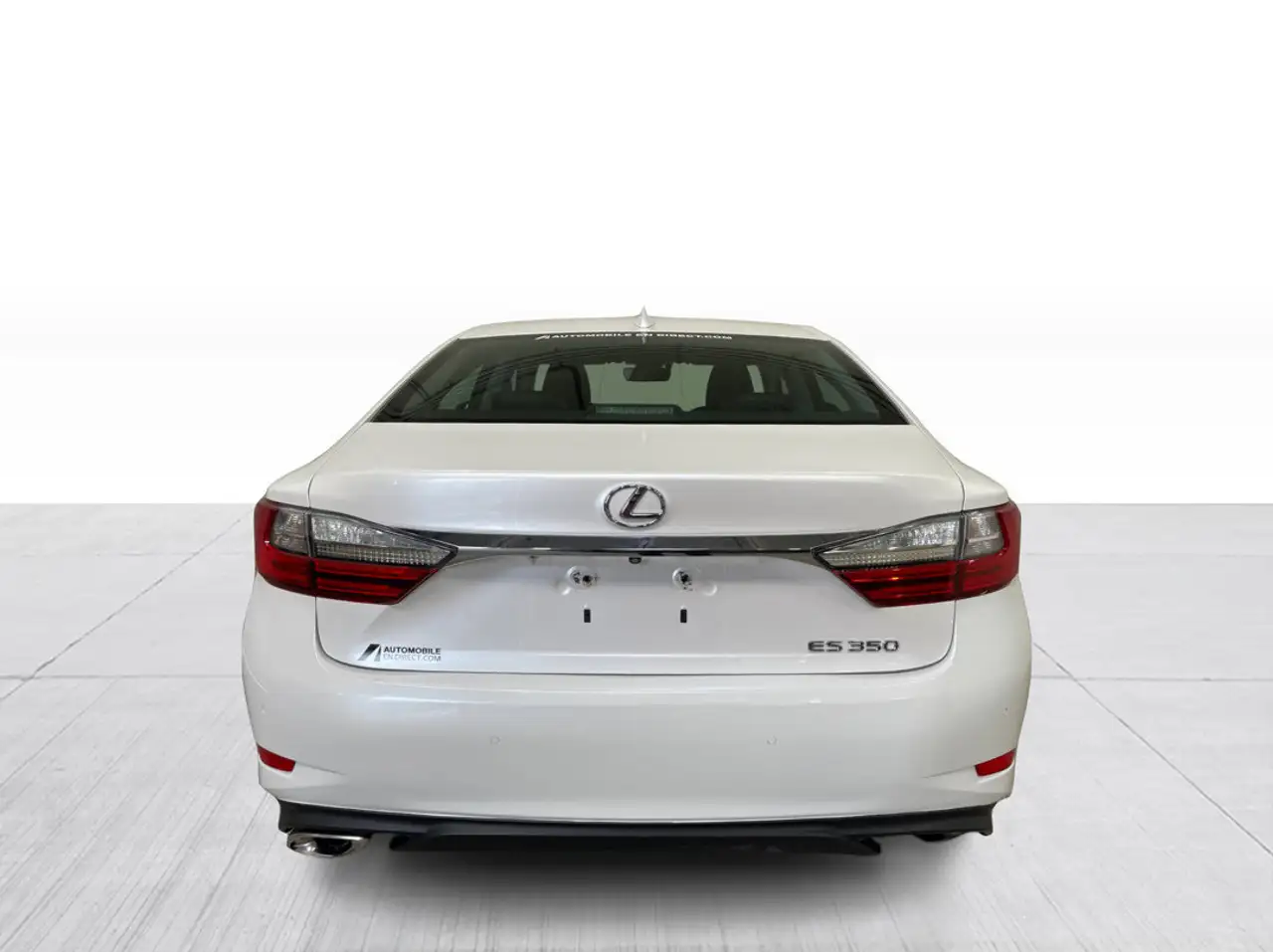 Lexus ES снимка Lexus ES