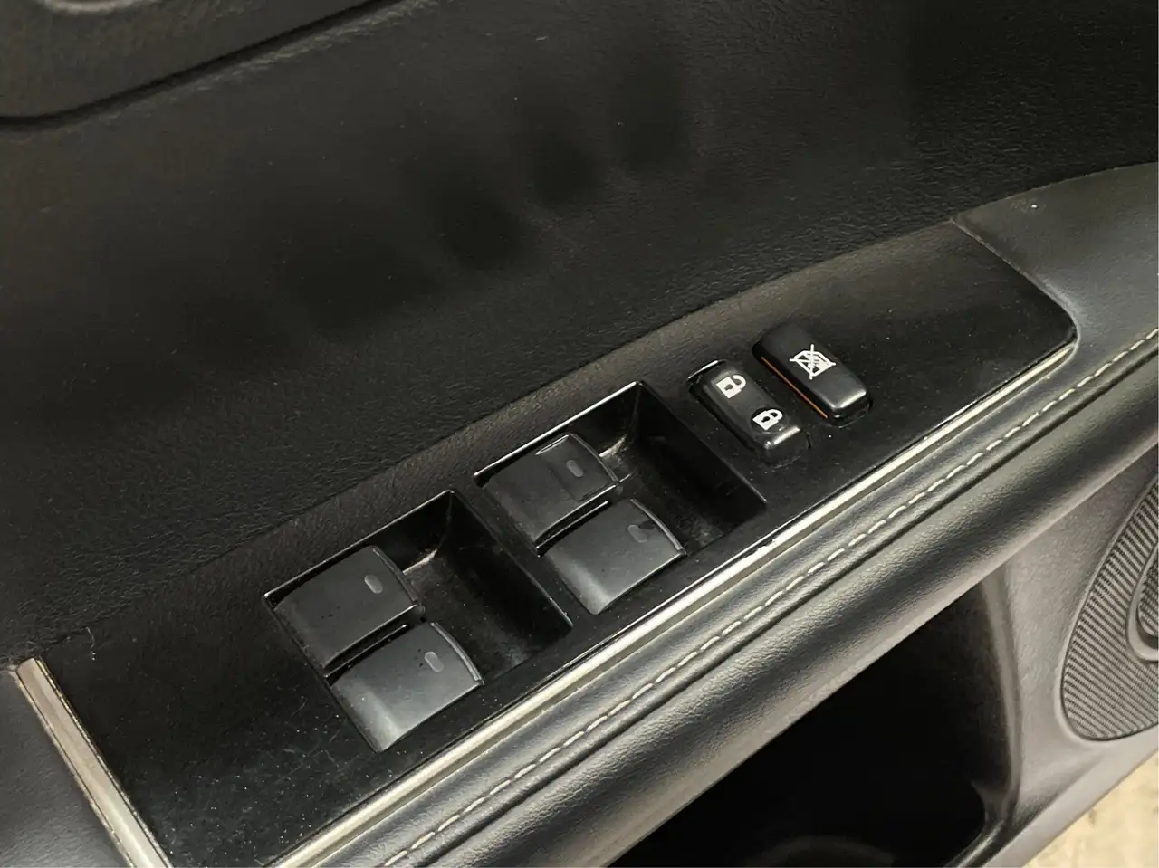 Lexus ES снимка Lexus ES